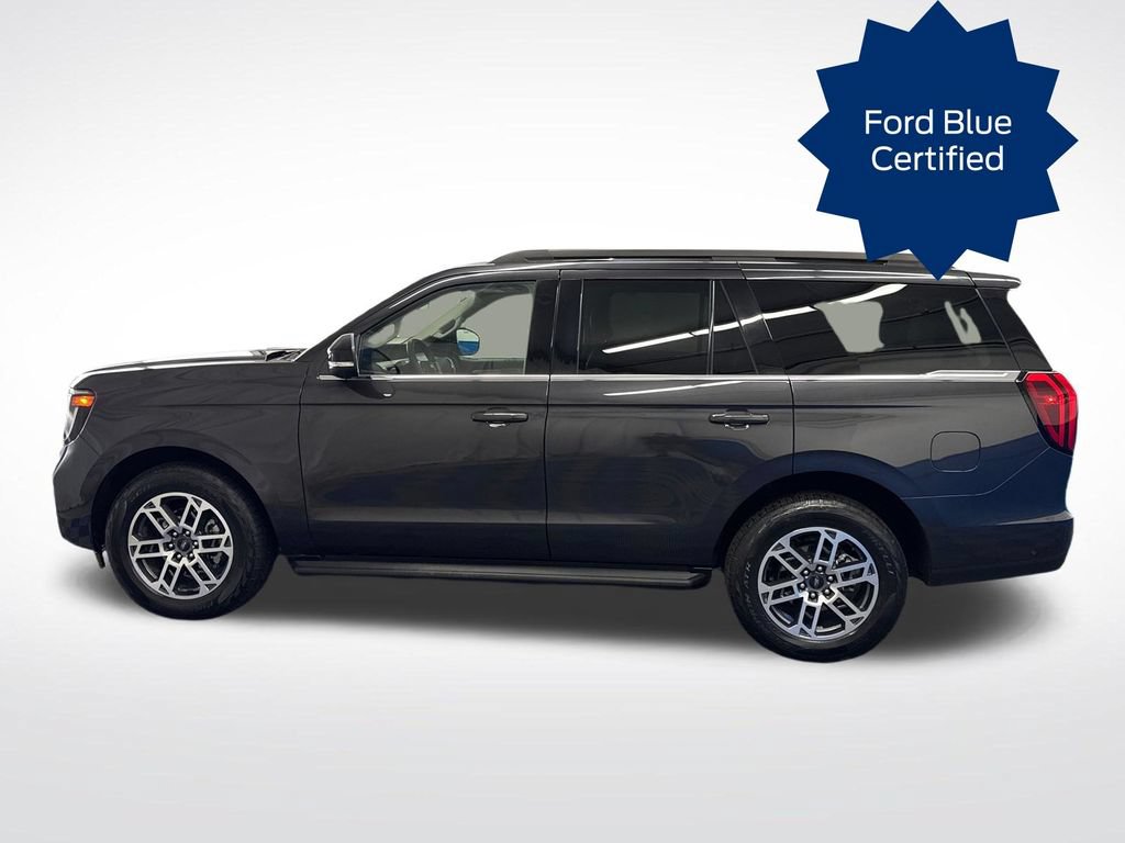 Certified 2025 Ford Expedition Active AWD/4WD image 2