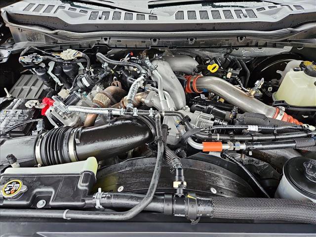 Certified 2025 Ford F250 Platinum AWD/4WD image 23