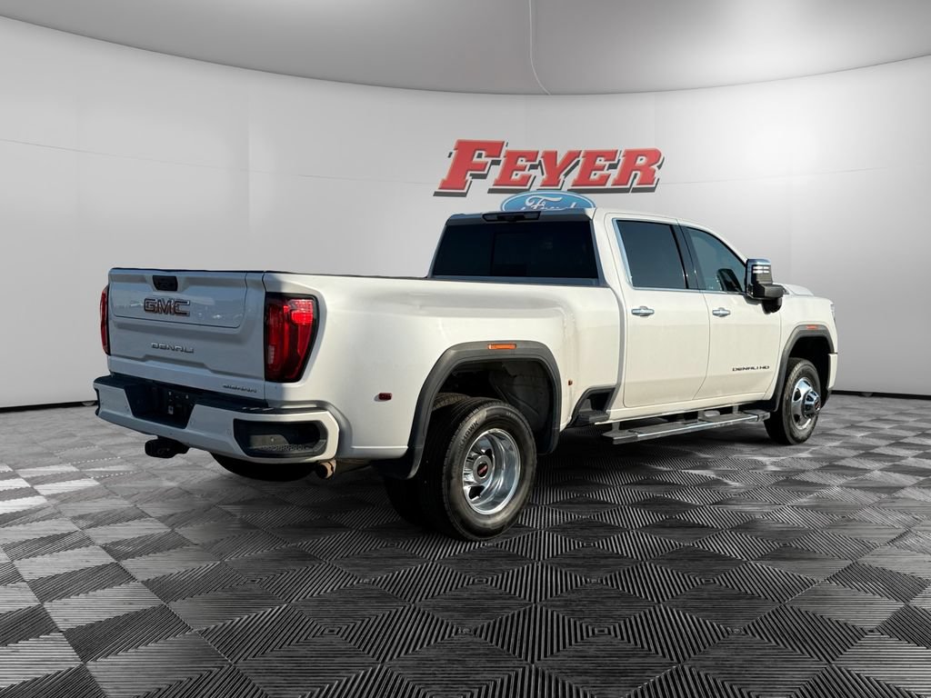 Used 2022 GMC Sierra 3500 Denali w/ Denali Ultimate Package AWD/4WD image 5