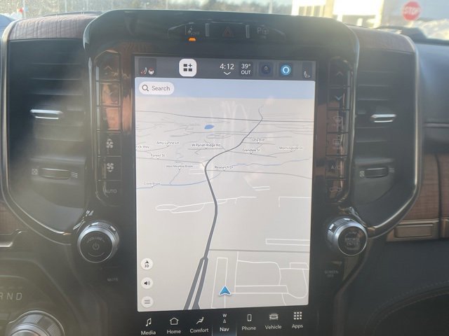 Used 2024 RAM 1500 Limited image 26