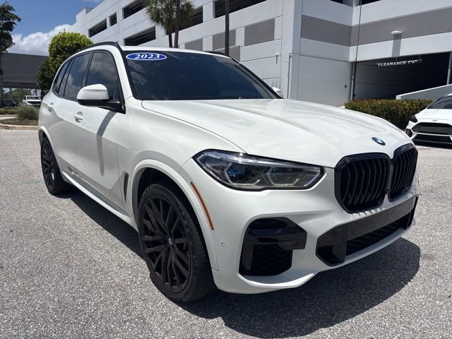 Used 2023 BMW X5 sDrive40i w/ Executive Package RWD image 1