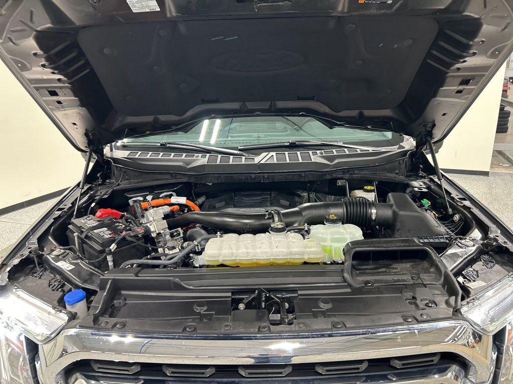 Certified 2023 Ford F150 XLT w/ Equipment Group 302A High image 33