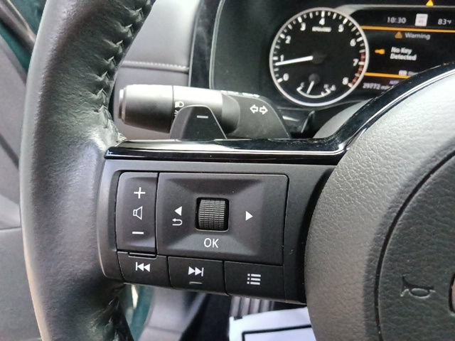 Used 2024 Nissan Pathfinder SL AWD/4WD image 18