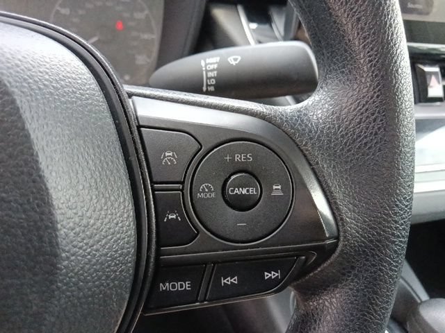 Used 2024 Toyota Corolla LE FWD image 19