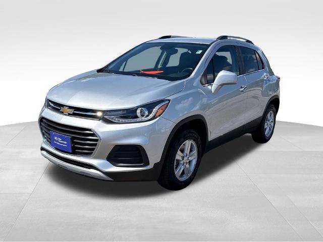 Used 2019 Chevrolet Trax LT w/ LT Convenience Package AWD/4WD image 2