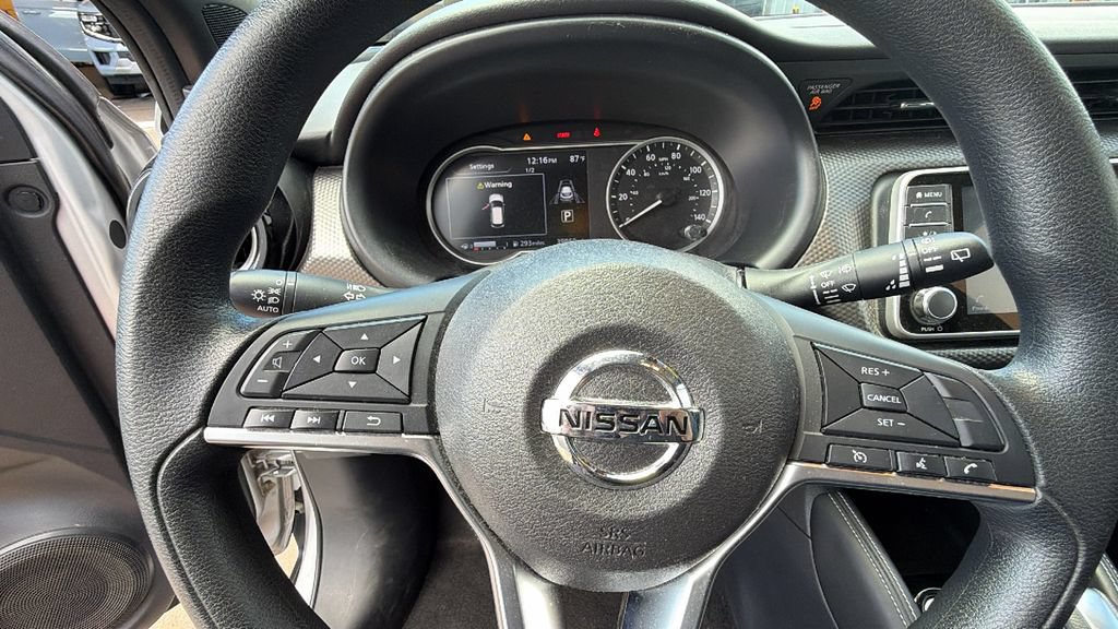 Used 2020 Nissan Kicks SV FWD image 15
