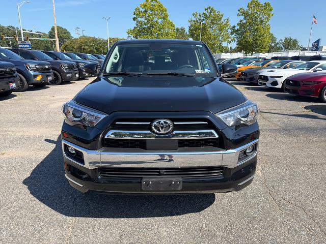 Used 2024 Toyota 4Runner Limited AWD/4WD image 2