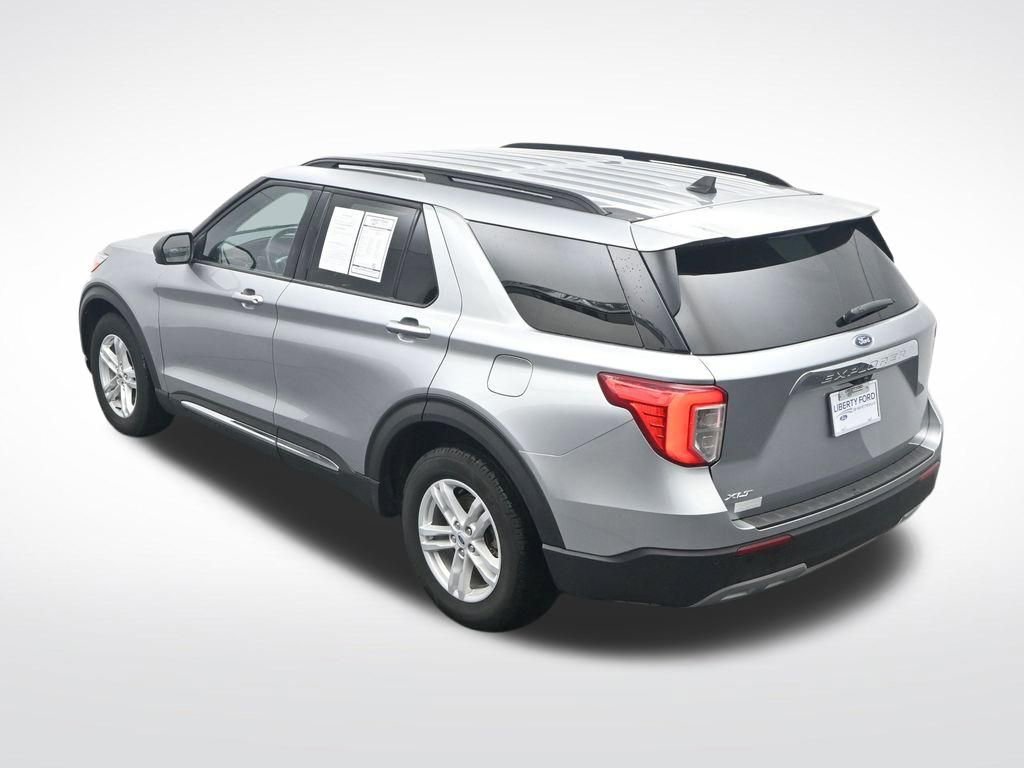 Certified 2024 Ford Explorer XLT w/ Equipment Group 202A image 30