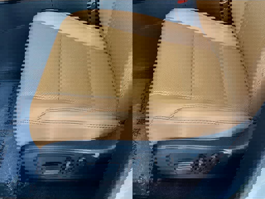 Used 2022 Lexus RX 350 FWD w/ Premium Package image 31