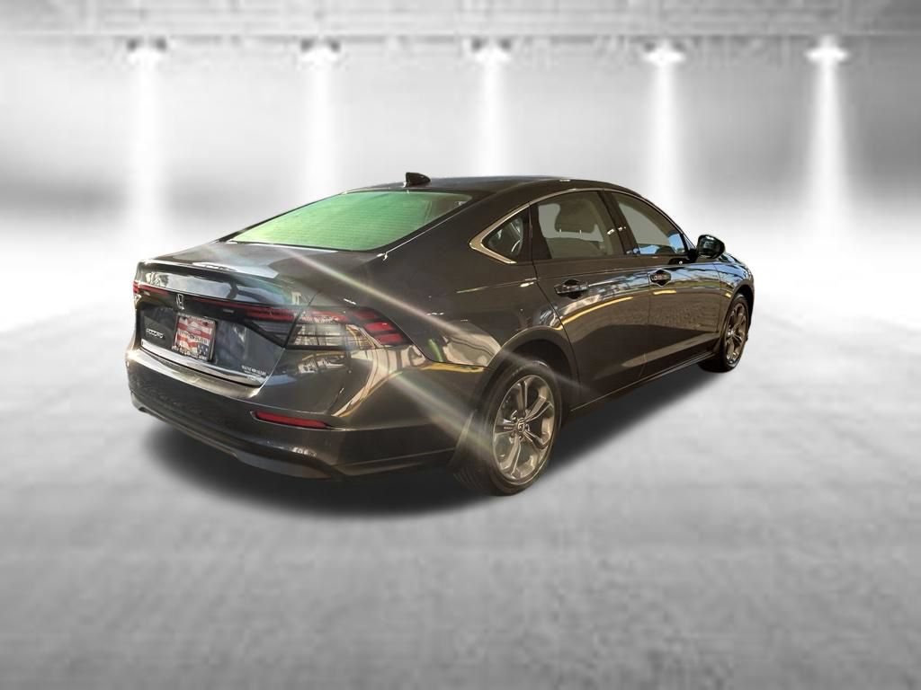 Used 2024 Honda Accord EX image 4