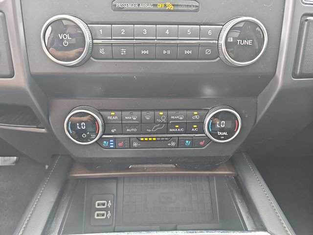 Certified 2019 Ford Expedition Platinum AWD/4WD image 30