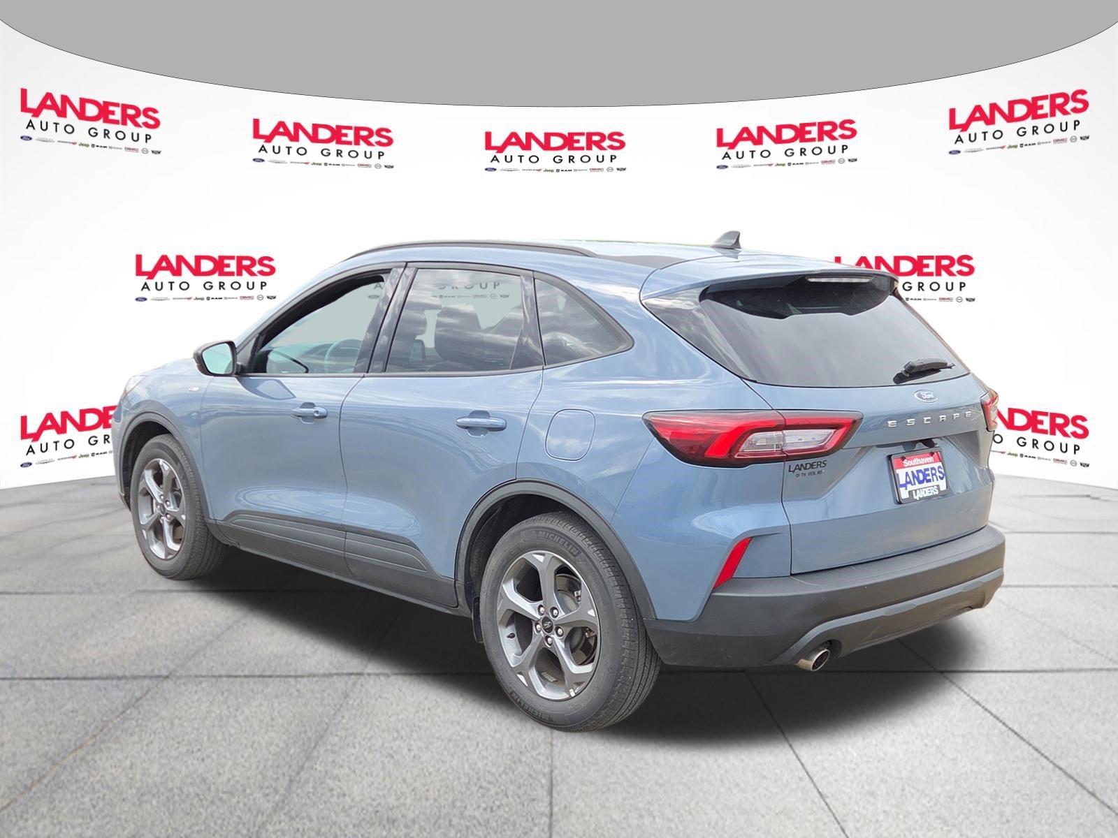 Certified 2025 Ford Escape ST-Line image 5