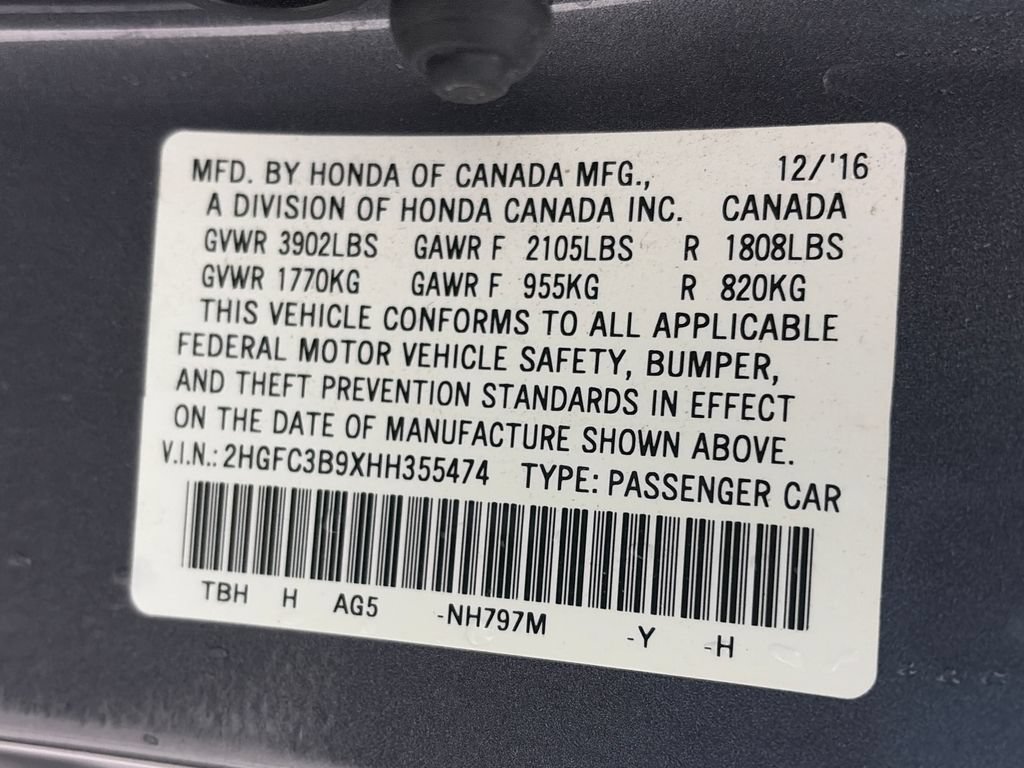 Used 2017 Honda Civic Touring image 9