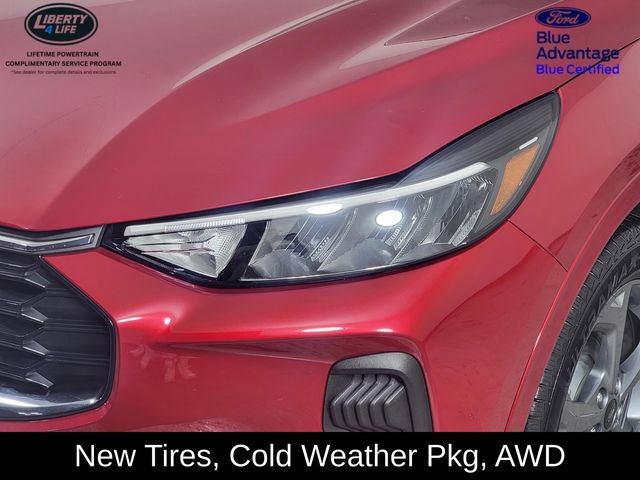 Certified 2023 Ford Escape ST-Line w/ Tech Pack #1 AWD/4WD image 9