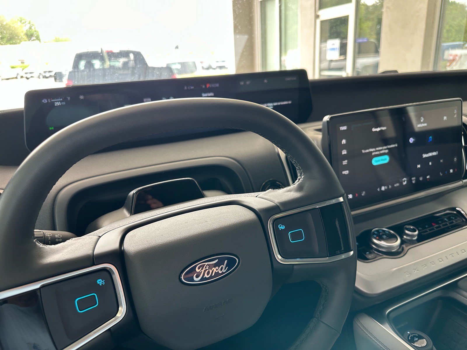 Certified 2025 Ford Expedition Active AWD/4WD image 31