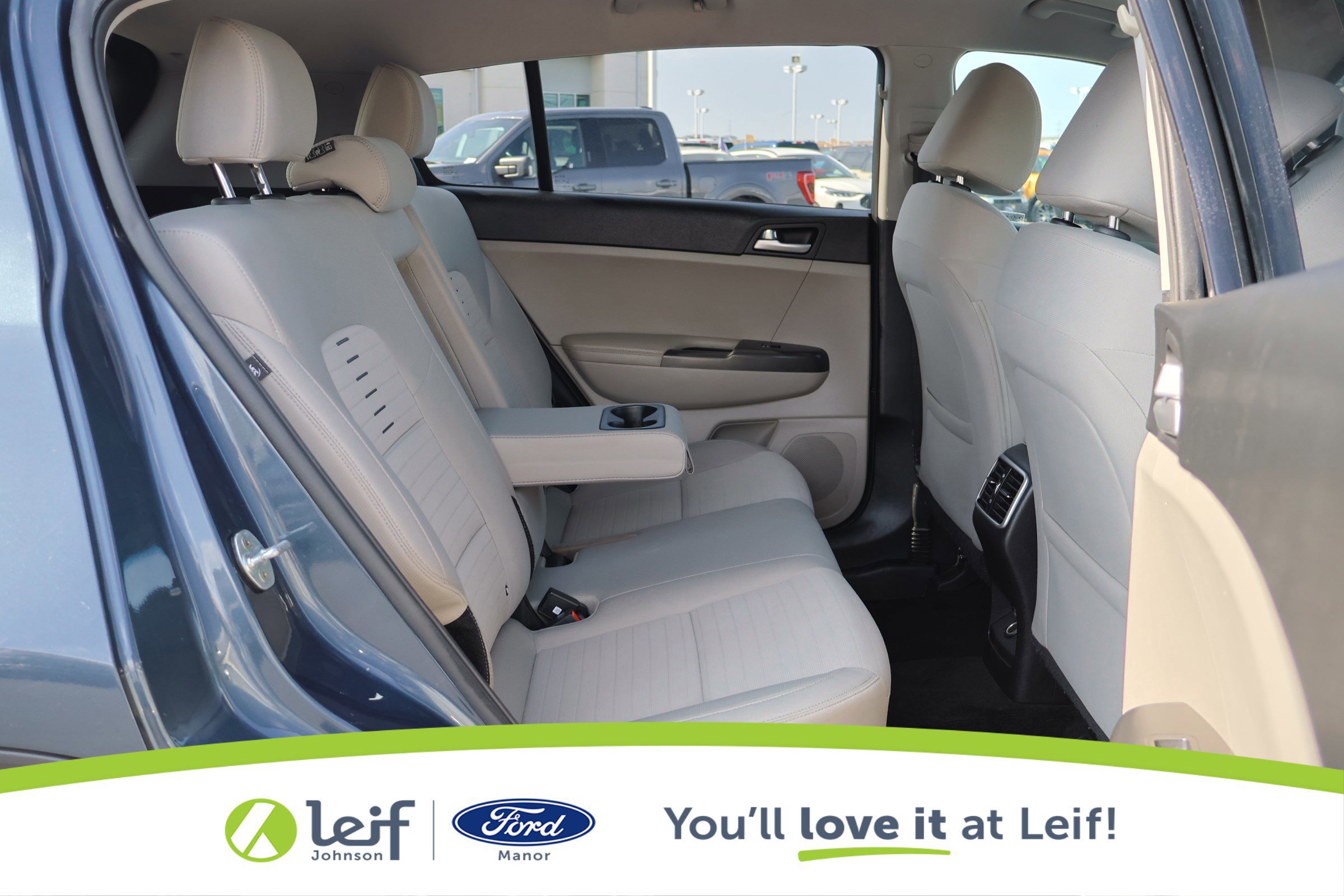 Used 2021 Kia Sportage LX w/ LX Fwd Popular Package image 31