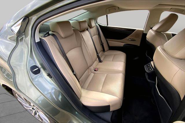 Used 2019 Lexus ES 350 w/ Premium Package FWD image 20