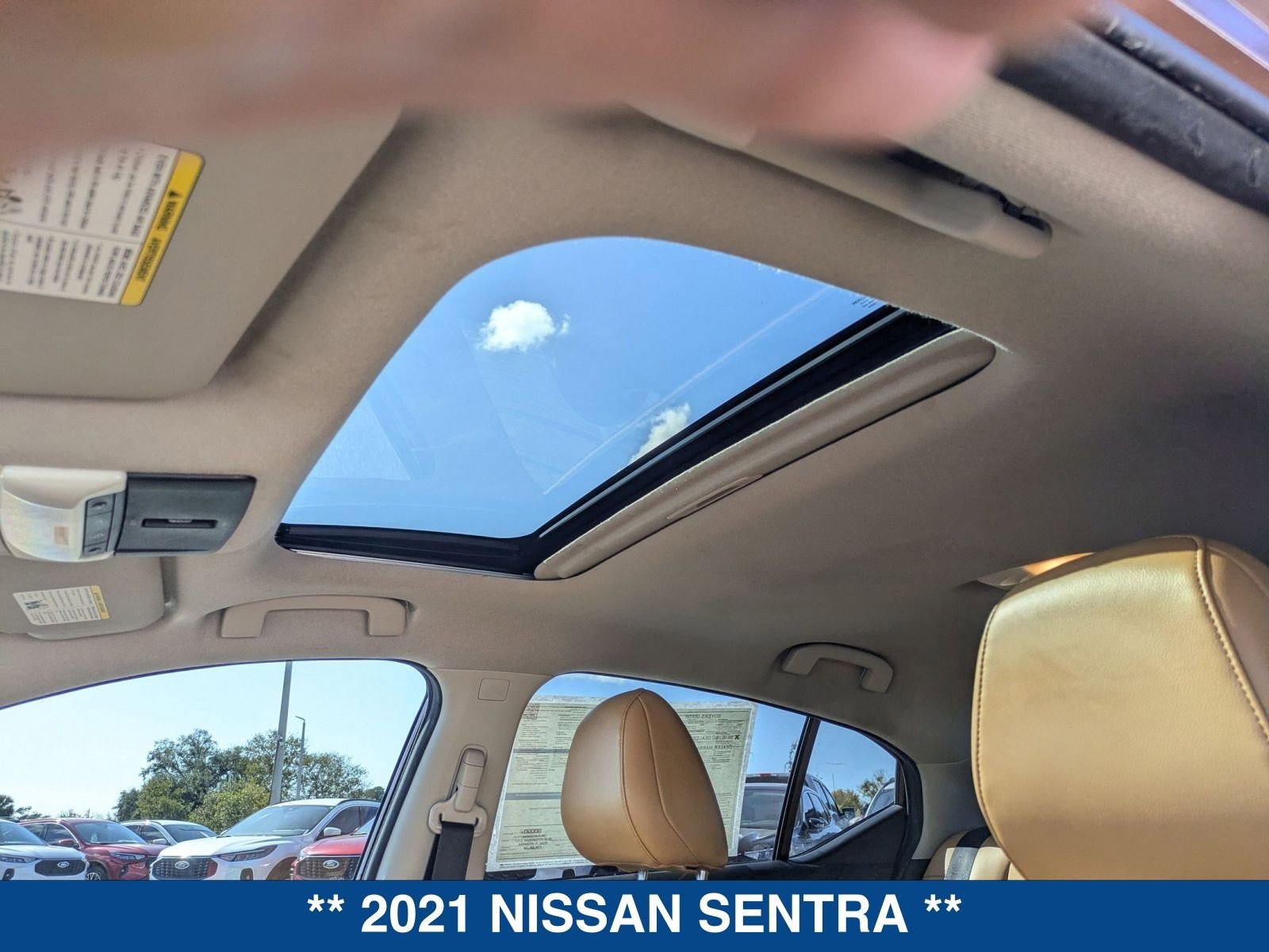 Used 2021 Nissan Sentra SV w/ SV Premium Package image 22