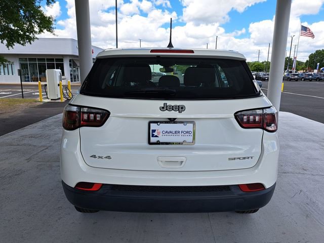 Used 2019 Jeep Compass Sport AWD/4WD image 5