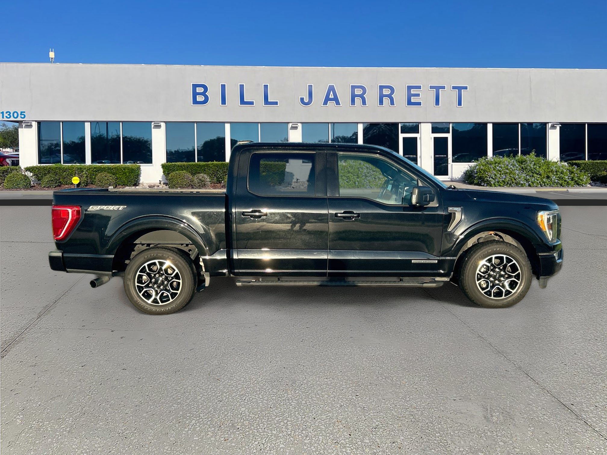 Certified 2021 Ford F150 XLT w/ Equipment Group 302A High RWD image 8