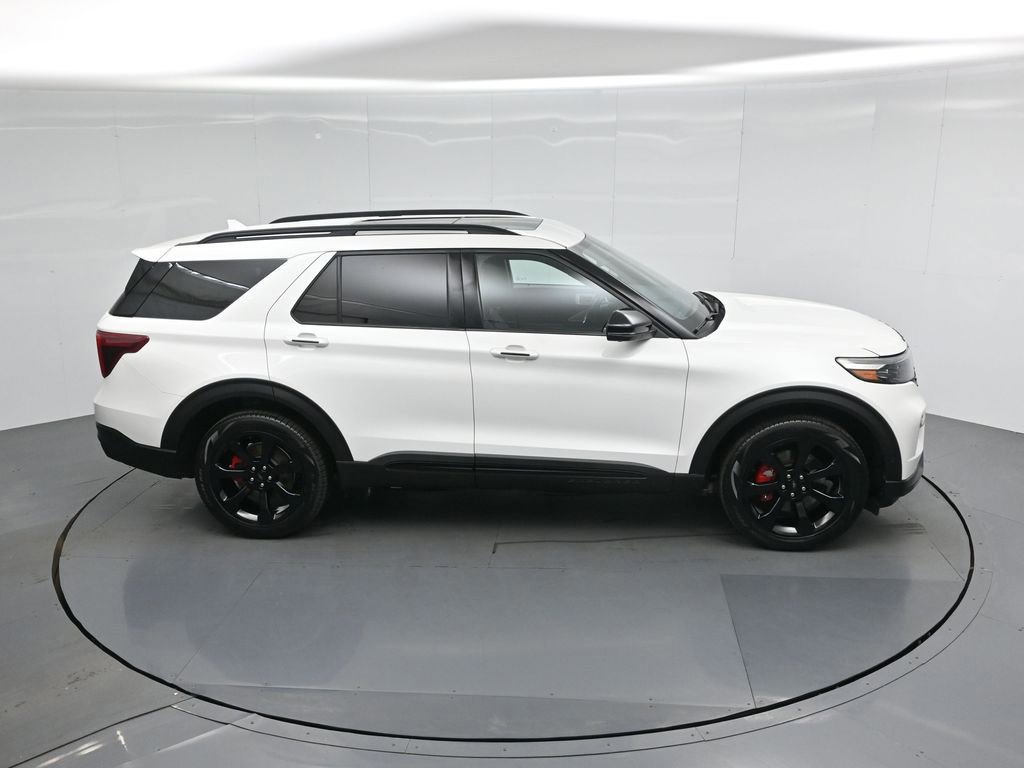Certified 2021 Ford Explorer ST w/ Equipment Group 401A image 8