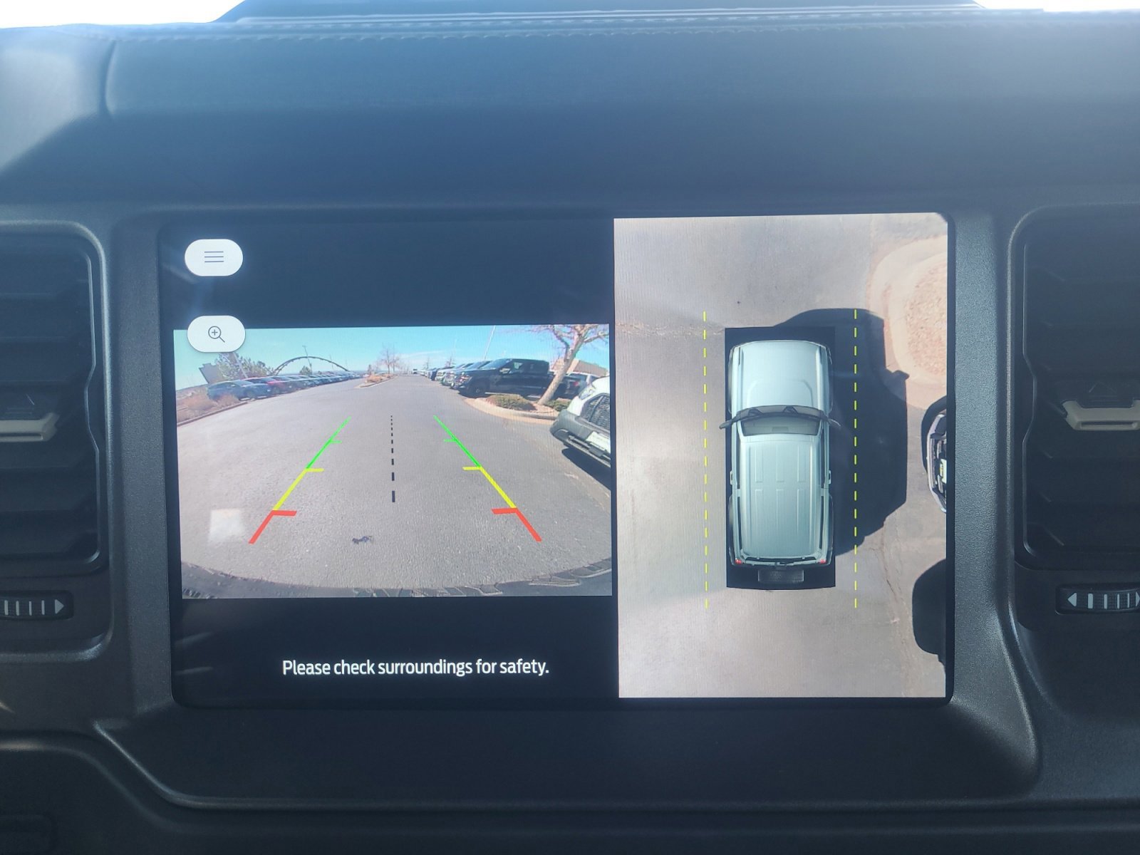 Certified 2025 Ford Bronco Badlands image 28