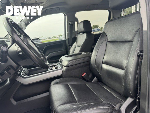 Used 2018 Chevrolet Silverado 1500 LTZ Z71 w/ Redline Edition AWD/4WD image 13