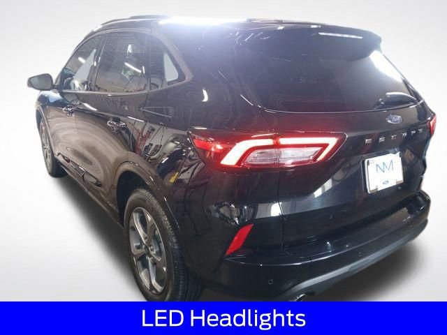 Certified 2023 Ford Escape ST-Line w/ Tech Pack #1 image 7