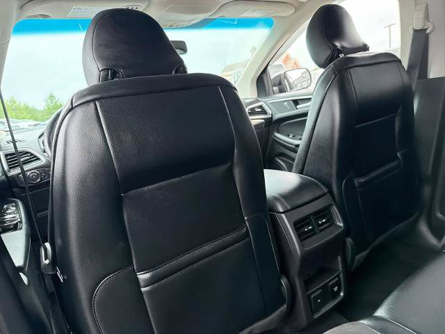 Certified 2018 Ford Edge Sport w/ Technology Package AWD/4WD image 19