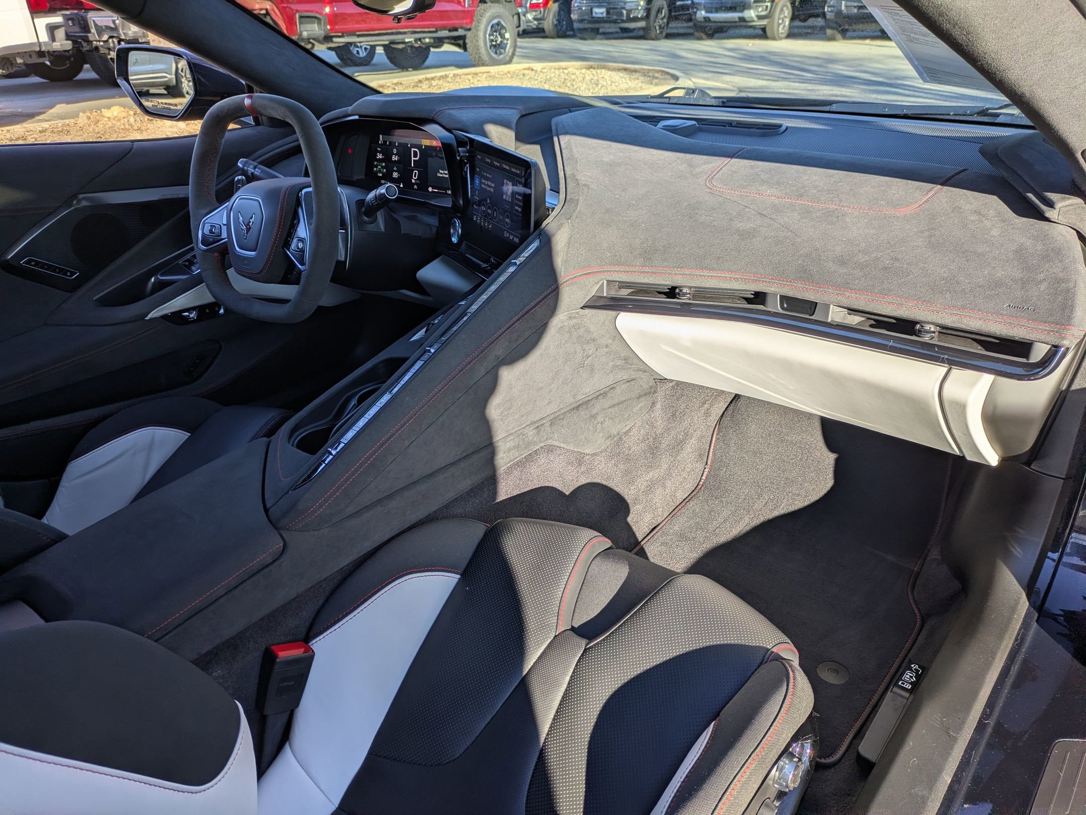 Used 2023 Chevrolet Corvette 3LT w/ Z51 Performance Package image 31