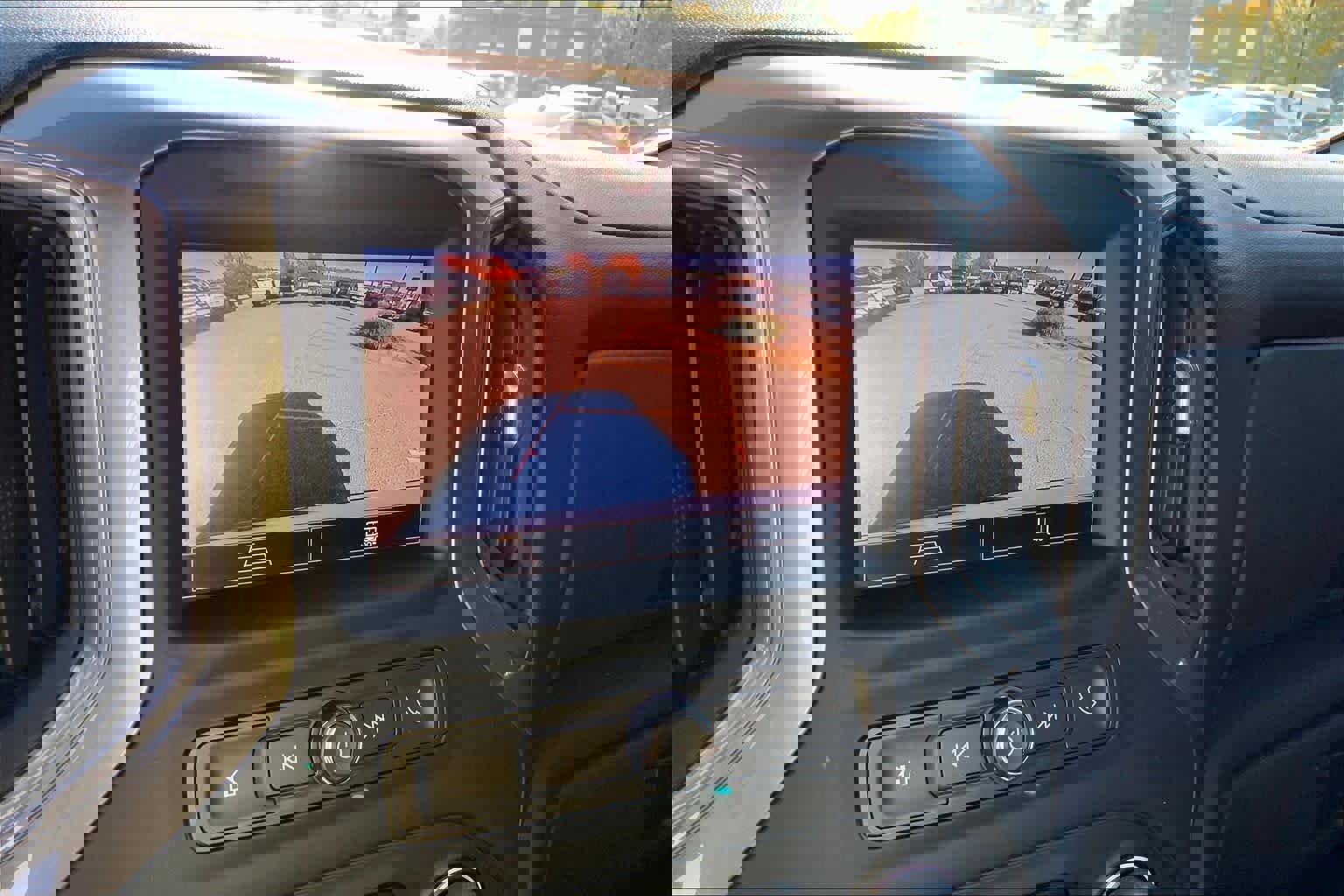 Used 2023 Chevrolet Silverado 1500 Custom image 25