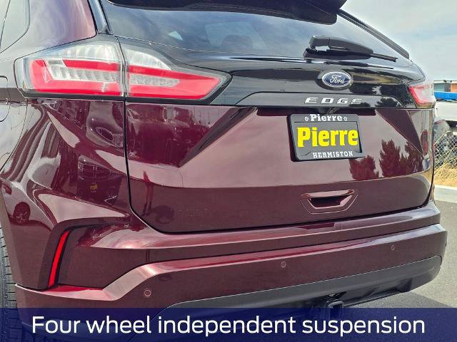 Certified 2022 Ford Edge ST-Line w/ Class II Trailer Tow Package AWD/4WD image 8