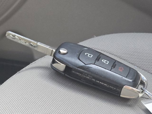 Certified 2022 Ford EcoSport S image 31