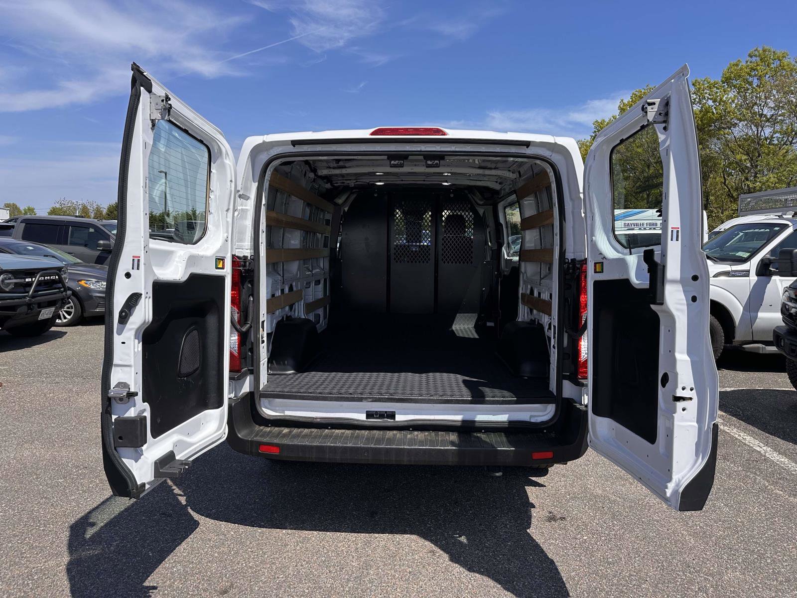 Certified 2024 Ford Transit 250 Low Roof w/ Exterior Upgrade Package RWD image 9