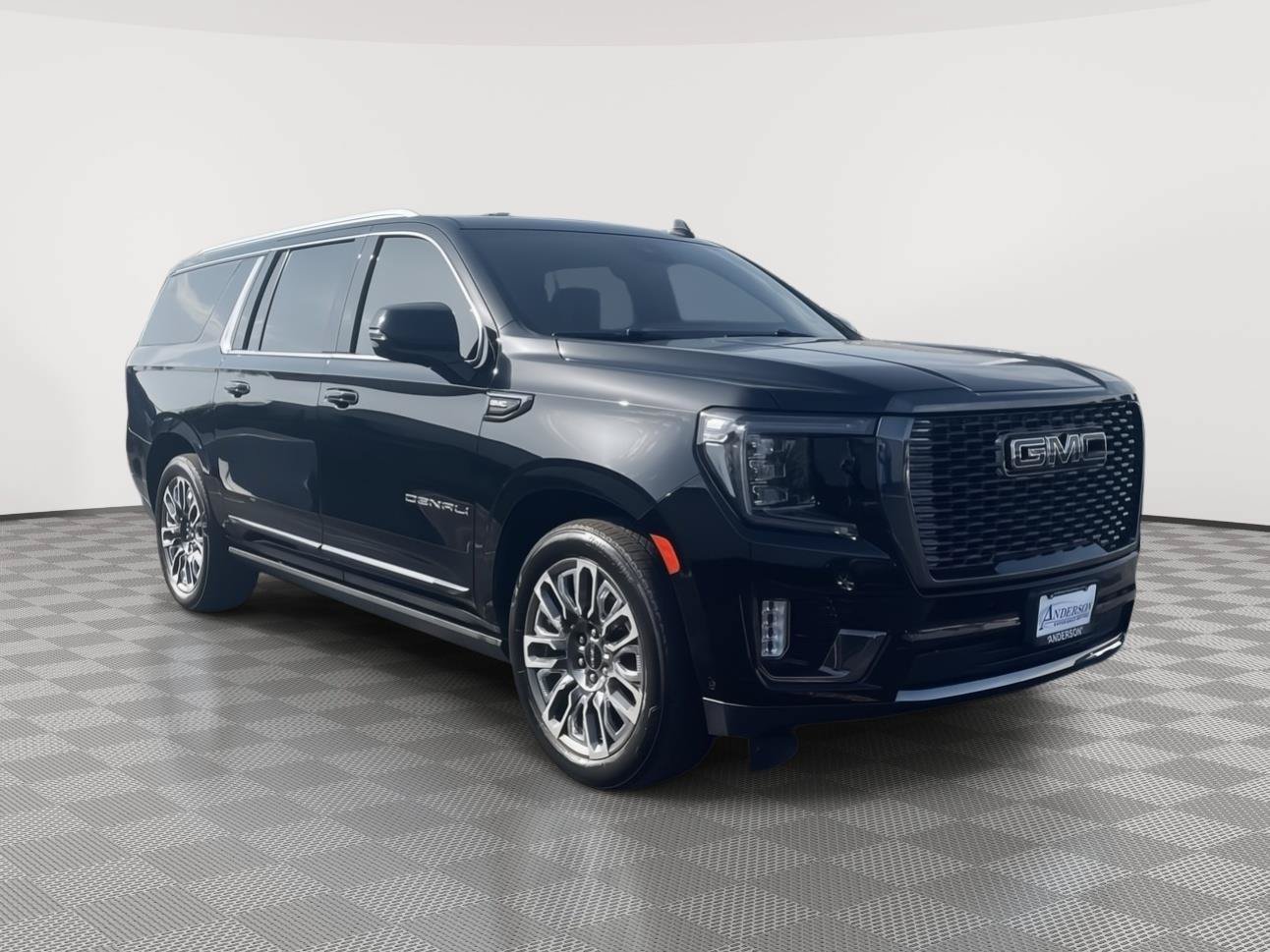 Used 2023 GMC Yukon XL Denali Ultimate AWD/4WD image 8