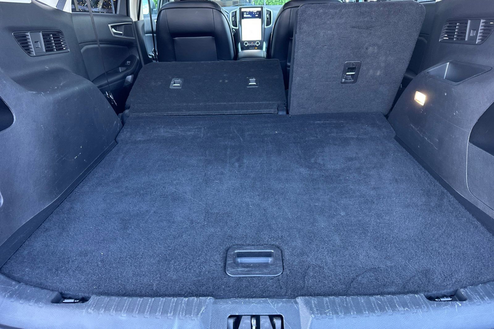 Certified 2024 Ford Edge SEL image 17