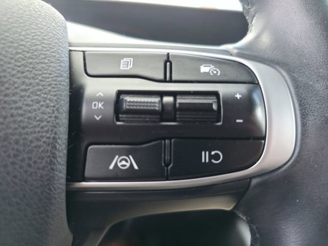 Used 2023 Kia Sportage EX image 16