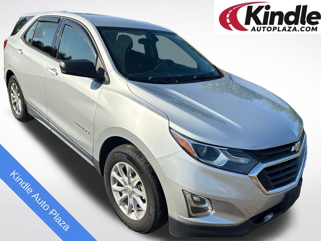 Used 2018 Chevrolet Equinox LS FWD image 1