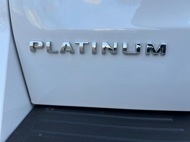 Certified 2023 Ford Expedition Platinum image 41