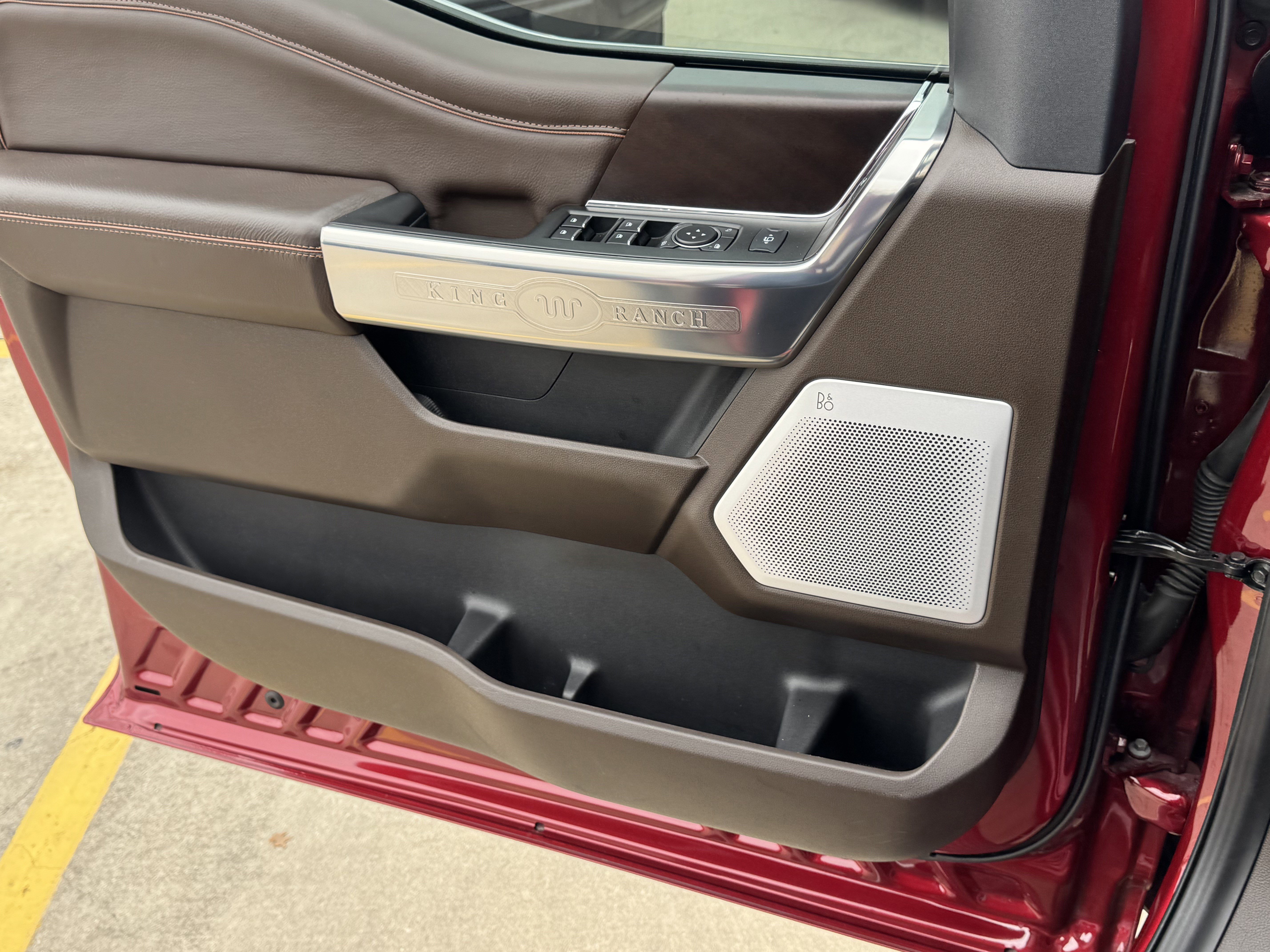 Certified 2025 Ford F250 King Ranch w/ Tremor Off-Road Package image 30