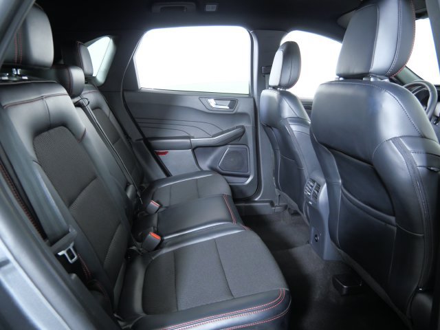 Certified 2025 Ford Escape ST-Line AWD/4WD image 14