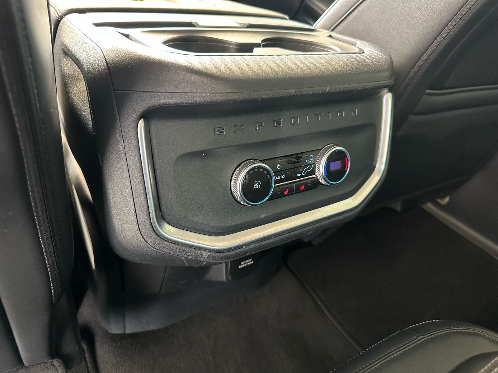 Certified 2025 Ford Expedition Max Platinum AWD/4WD image 31