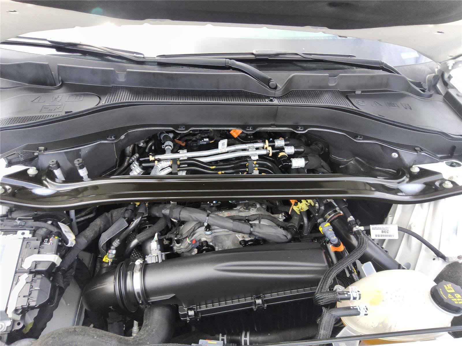 Certified 2025 Ford Explorer ST-Line w/ Premium Package RWD image 13