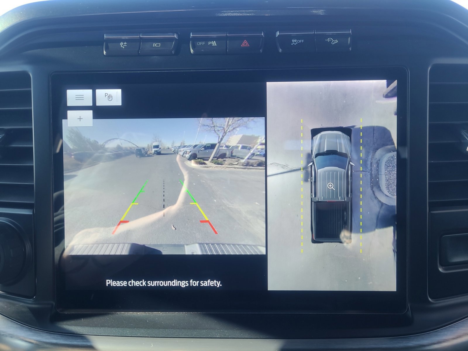 Certified 2022 Ford F150 Lariat w/ Equipment Group 502A High image 29