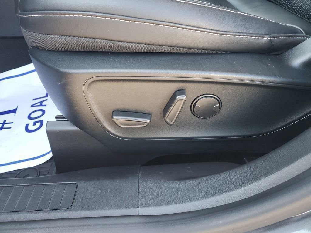 Certified 2021 Ford Escape SEL w/ Technology Package image 17