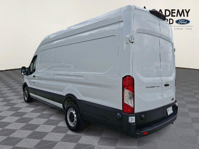 Certified 2025 Ford Transit 250 148 High Roof Extended RWD image 4