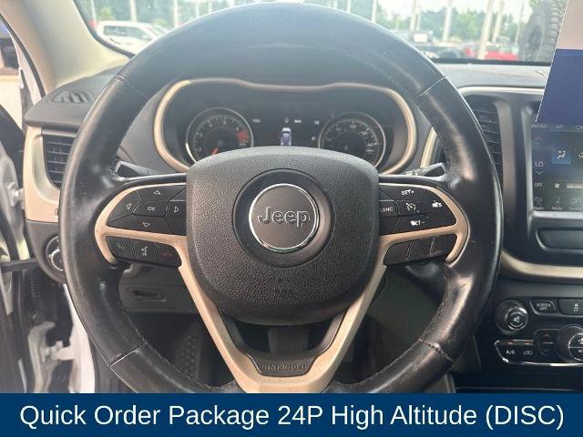 Used 2017 Jeep Cherokee Limited FWD image 14