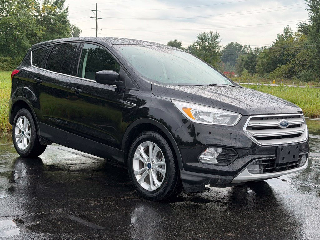 Certified 2019 Ford Escape SE FWD image 6