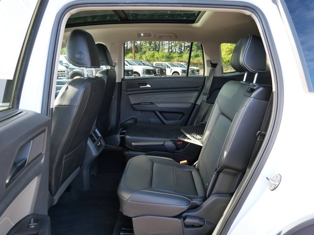 Used 2021 Volkswagen Atlas SEL AWD/4WD image 15