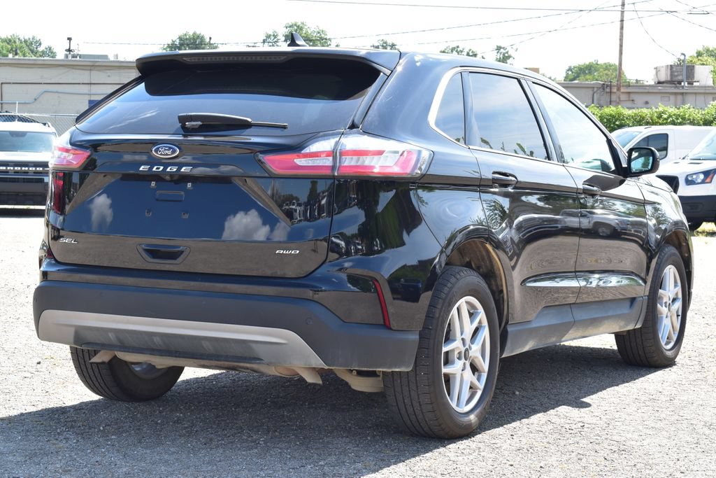 Certified 2024 Ford Edge SEL w/ Convenience Package AWD/4WD image 5